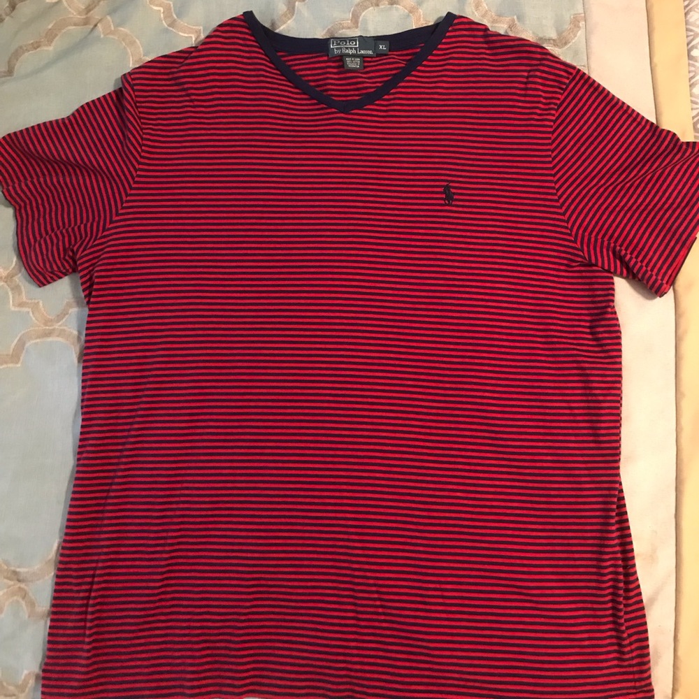 Polo v-neck